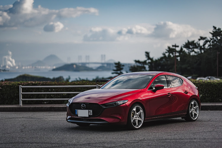 MAZDA3の鷲羽山・鷲羽山展望台駐車場・MTに関するカスタム事例の投稿画像7枚目