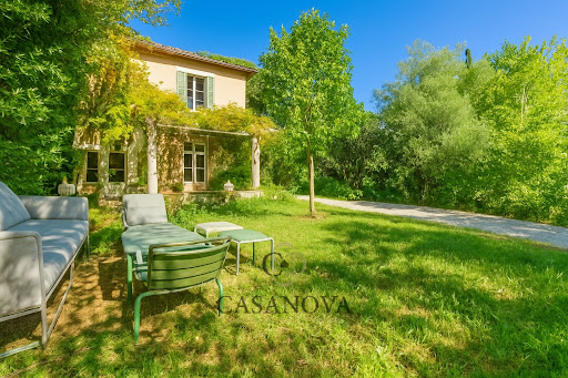 Maison avec terrasse 1