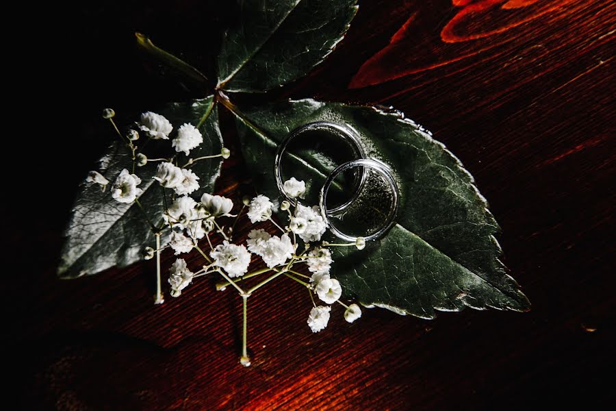 Fotógrafo de casamento Artur Zhabyak (arturzhabyak). Foto de 3 de agosto 2020