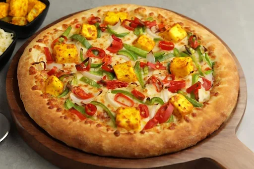 Chilli Paneer Pizza