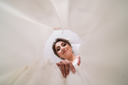 Wedding photographer Yana Petrus (petrusphoto). Photo of 30 May 2019