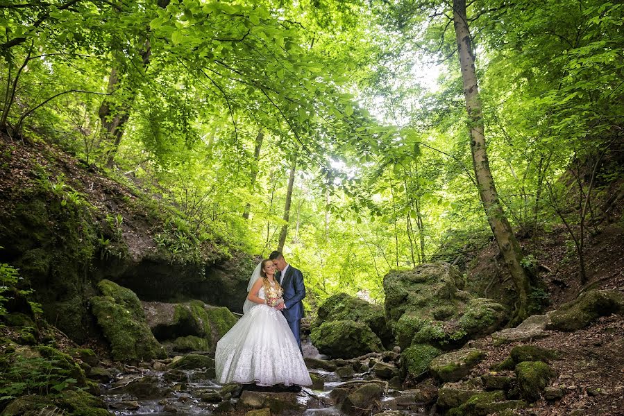 Wedding photographer Martin Nádasi (nadasimartin). Photo of 10 April 2019