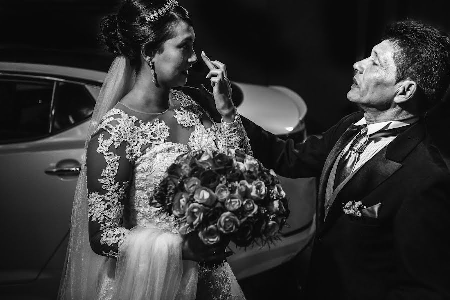 Wedding photographer Marcell Compan (marcellcompan). Photo of 1 April 2018