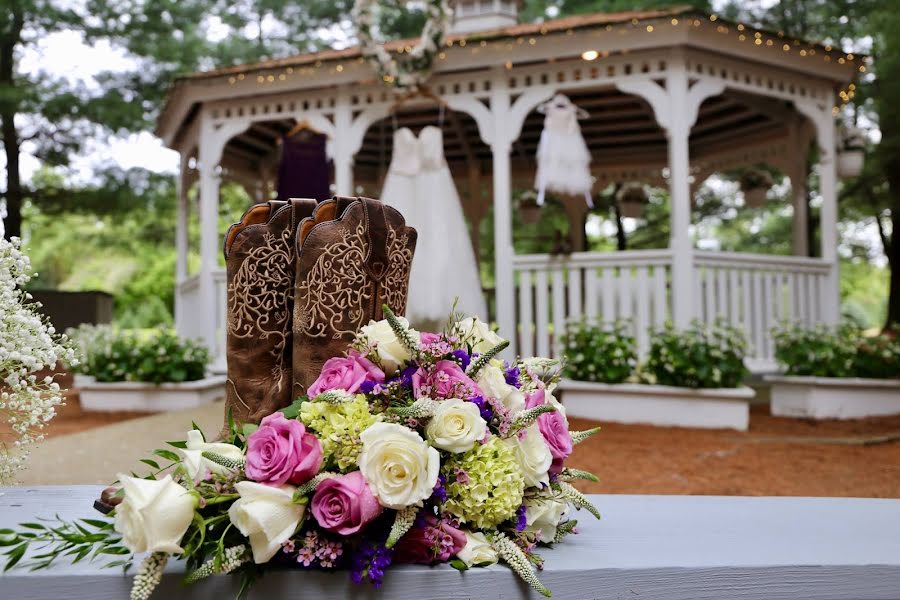 Fotografo di matrimoni Amanda Doty (amandadotyphoto). Foto del 8 settembre 2019