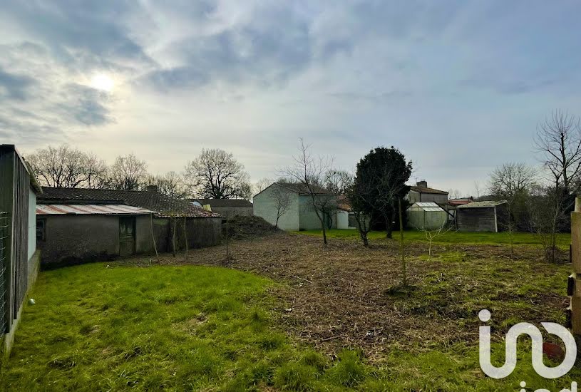  Vente Terrain à bâtir - 817m² à Corcoué-sur-Logne (44650) 