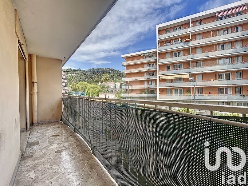 Vente appartement 4 pièces 83 m² à Nice (06000), 157 000 €