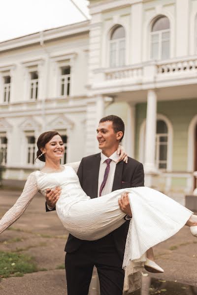 Wedding photographer Valeriya Rooz (valeriarooz). Photo of 7 April 2022