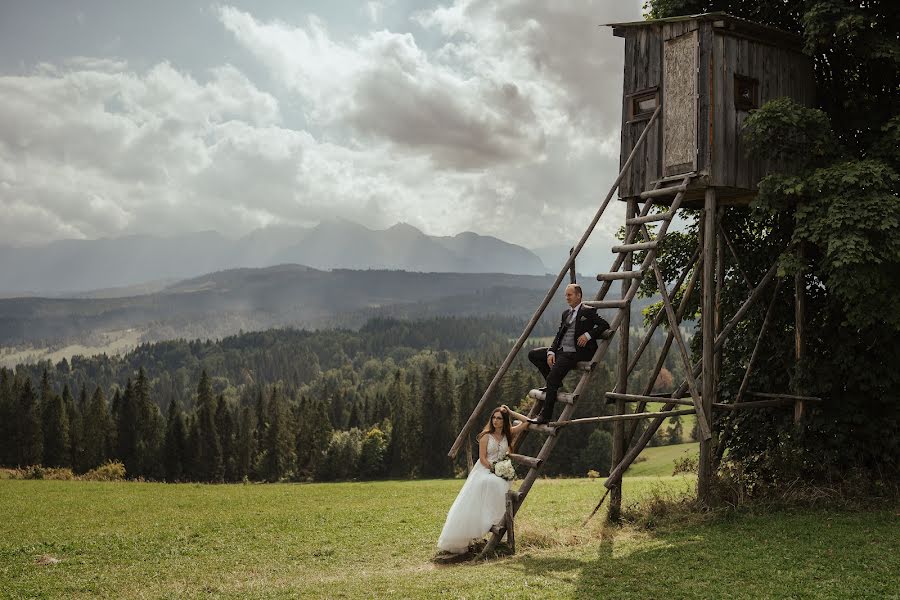 Wedding photographer Tomasz Cichoń (tomaszcichon). Photo of 19 January 2022