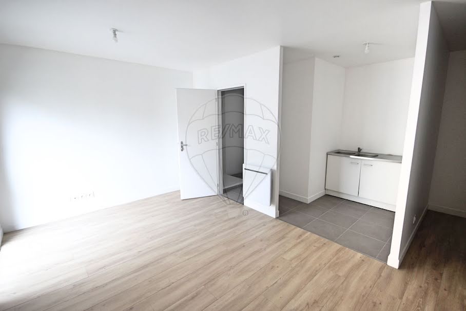 Vente appartement 1 pièce 27 m² à La Ferté-Alais (91590), 122 500 €