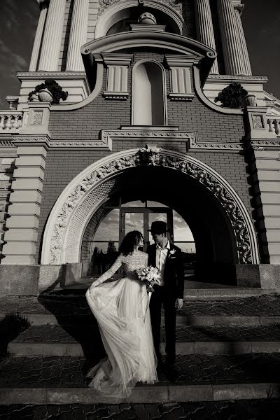 Wedding photographer Oksana Saveleva (tesattices). Photo of 24 May 2019