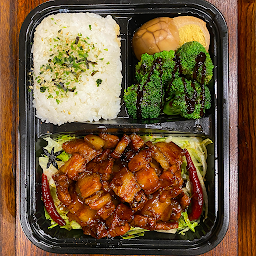 Pork Belly with Rice 五花肉盒饭