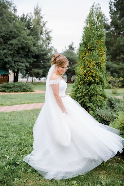 Wedding photographer Katya Zavyalova (rina). Photo of 5 September 2017