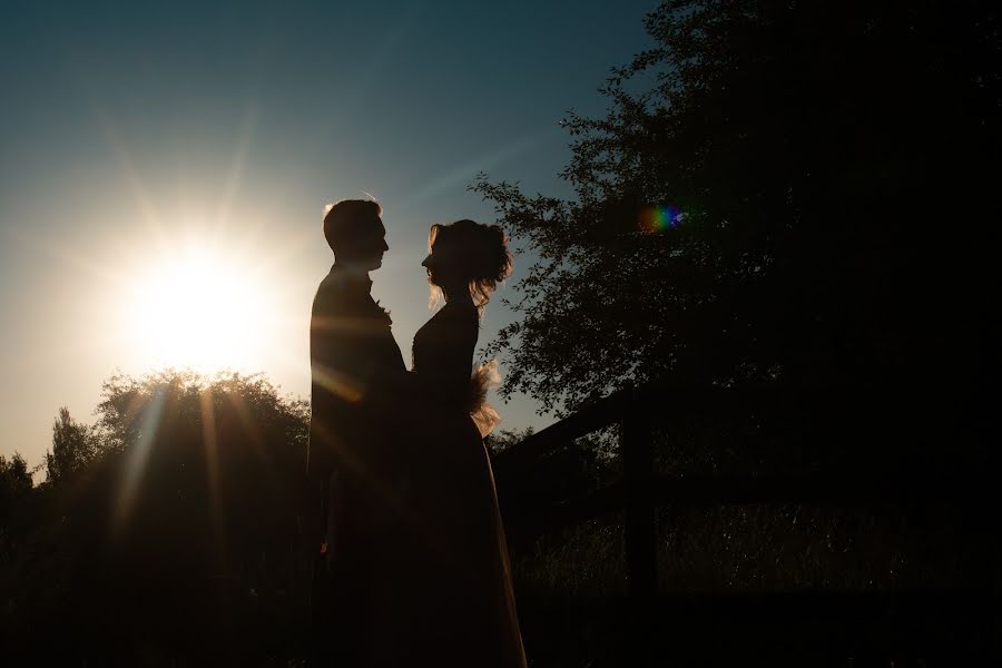 Hochzeitsfotograf Oksana Peshkova (ksyuhich). Foto vom 26. Juni 2021