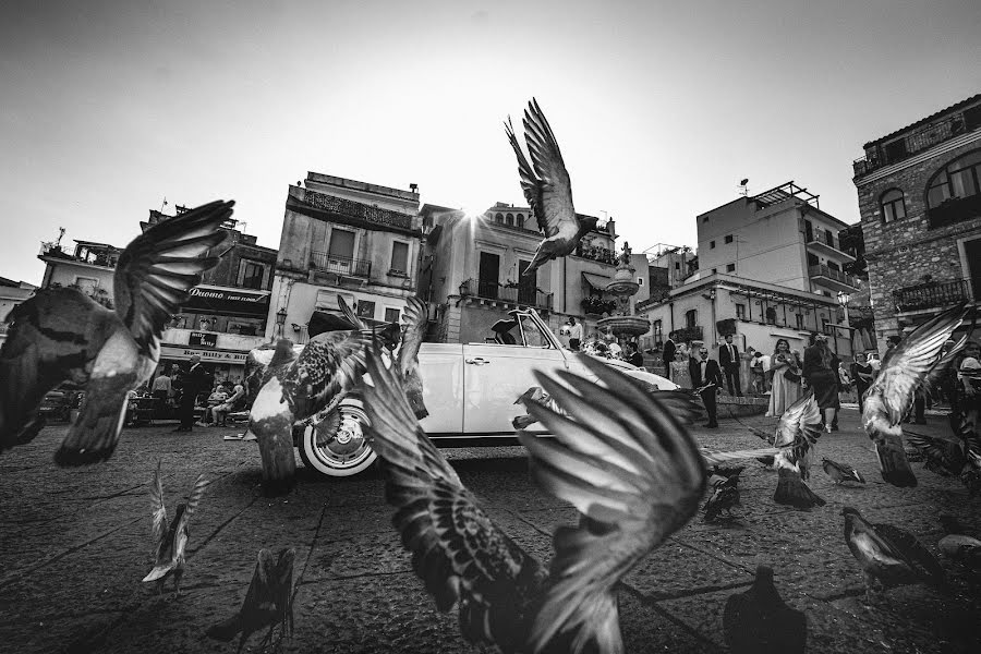 Fotografo di matrimoni Carmelo Ucchino (carmeloucchino). Foto del 21 luglio 2023