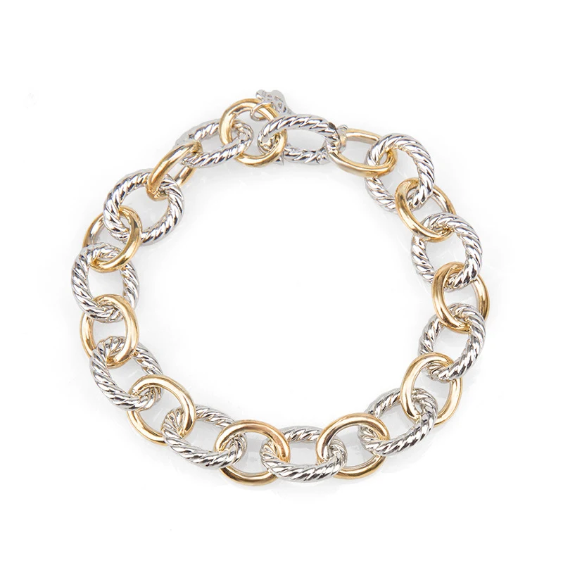 Bracelet femme chaîne ovale gracieuse et tendance avec anneau de retenue, idéal pour un style élégant et sûr.