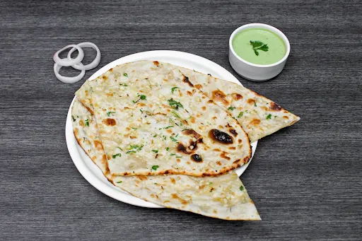 Garlic Naan [Serves 1]