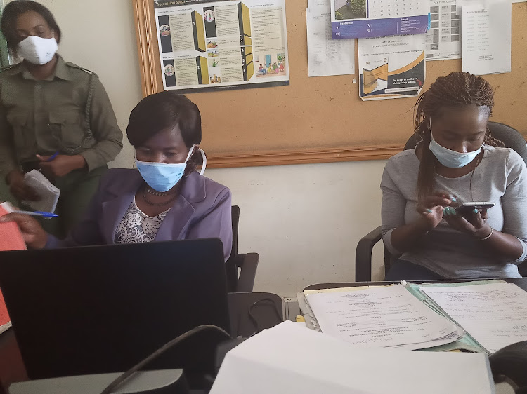 Kibera senior principal magistrate Esther Boke and court prosecutor Nancy Kerubo.