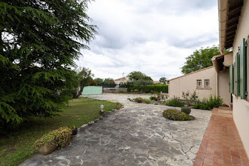 villa à Valergues (34)