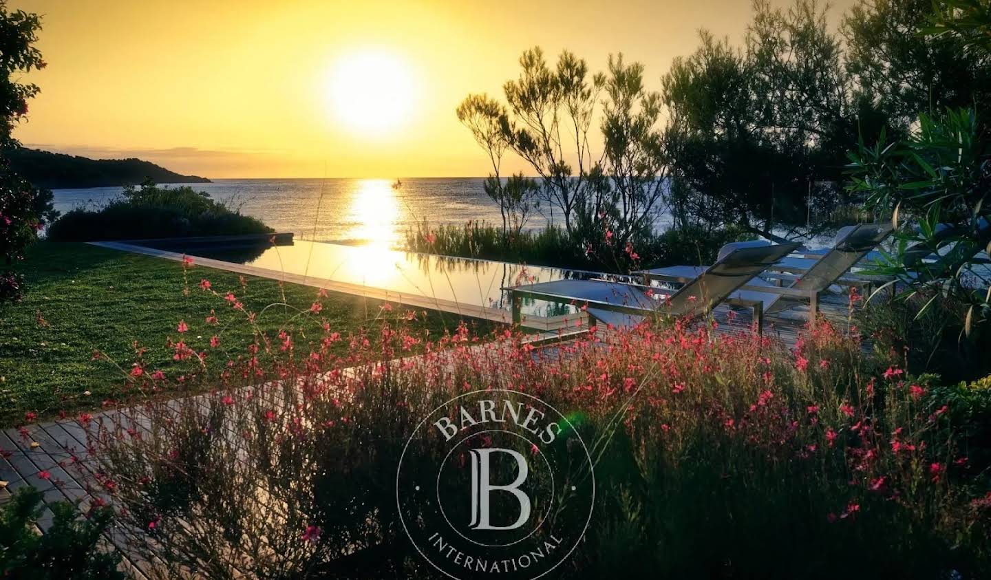 Villa avec piscine et terrasse Saint-Tropez