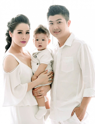 Tổ ấm hạnh phúc một thời của vợ chồng Nhật Kim Anh