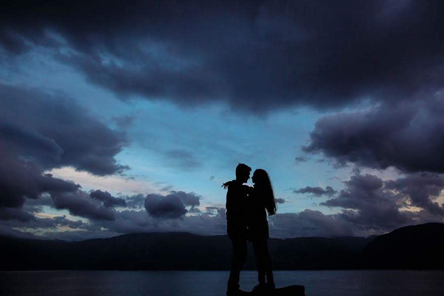 Fotografo di matrimoni Vitaliy Baranok (vitaliby). Foto del 18 marzo 2017