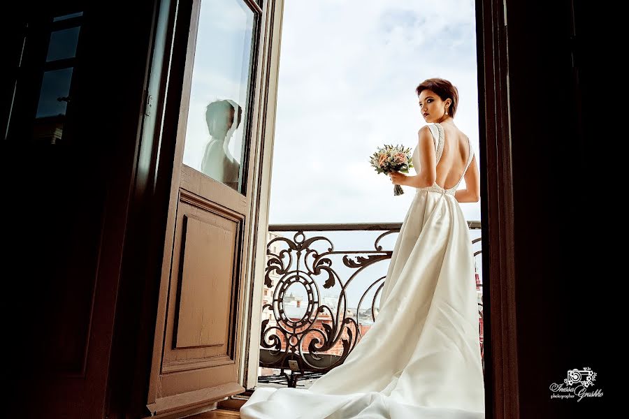 Wedding photographer Inessa Grushko (vanes). Photo of 21 March 2019