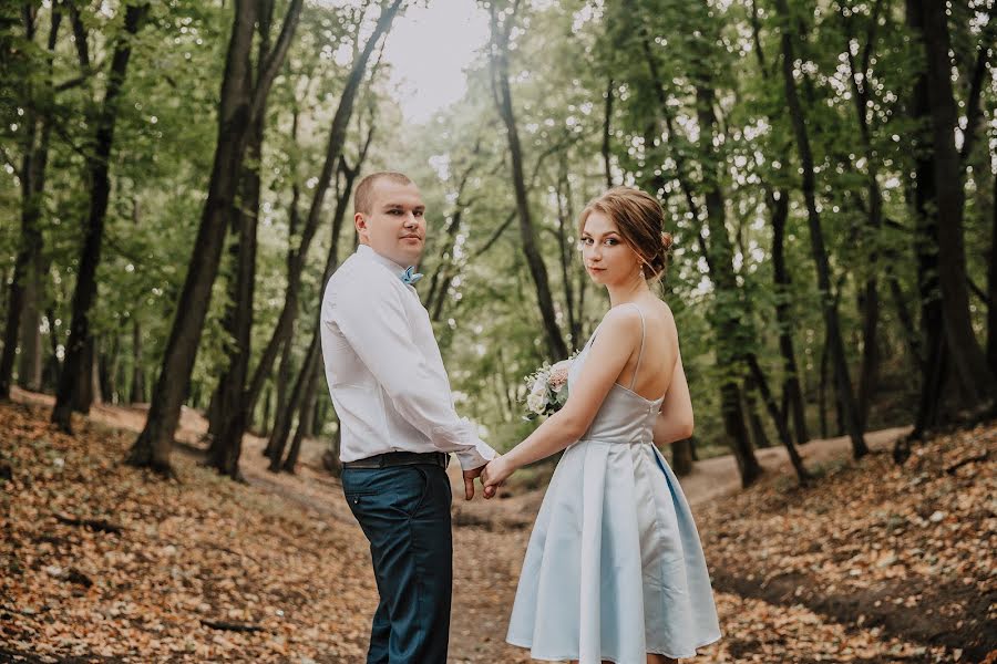 Bröllopsfotograf Elena Kuzmina (lenakuzmina). Foto av 7 januari 2019