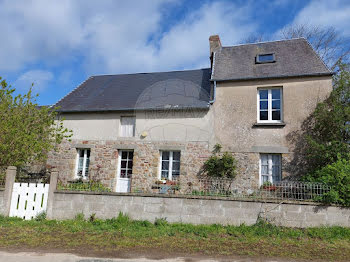 maison à Saint-Sauveur-Lendelin (50)