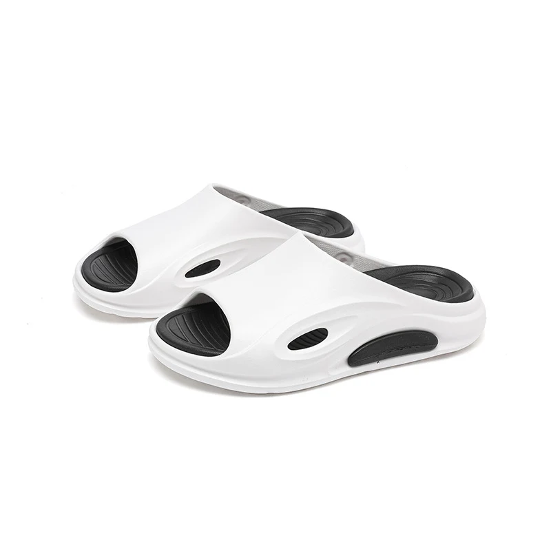 Title 6, Pantoufles de sport dextérieur pour hommes ave...