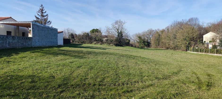 Vente terrain  846 m² à Claix (16440), 36 000 €