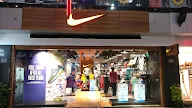 Nike photo 3