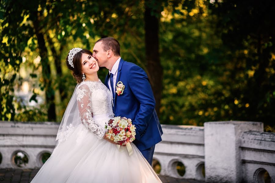 Fotografo di matrimoni Marina Tunik (marinatynik). Foto del 20 ottobre 2017