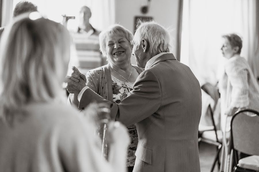 Fotógrafo de casamento Denis Davydov (davydofffff). Foto de 29 de julho 2017