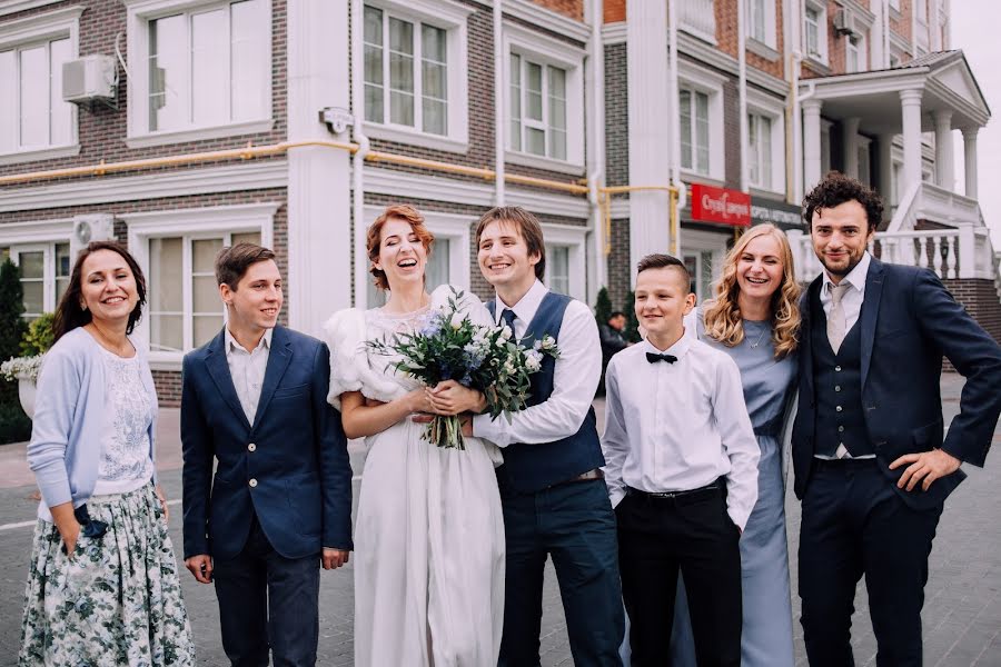 Fotógrafo de casamento Dubovaya Viktoriya (dubovaya). Foto de 7 de dezembro 2016