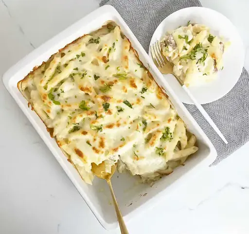 Baked White Sauce Pasta Veg