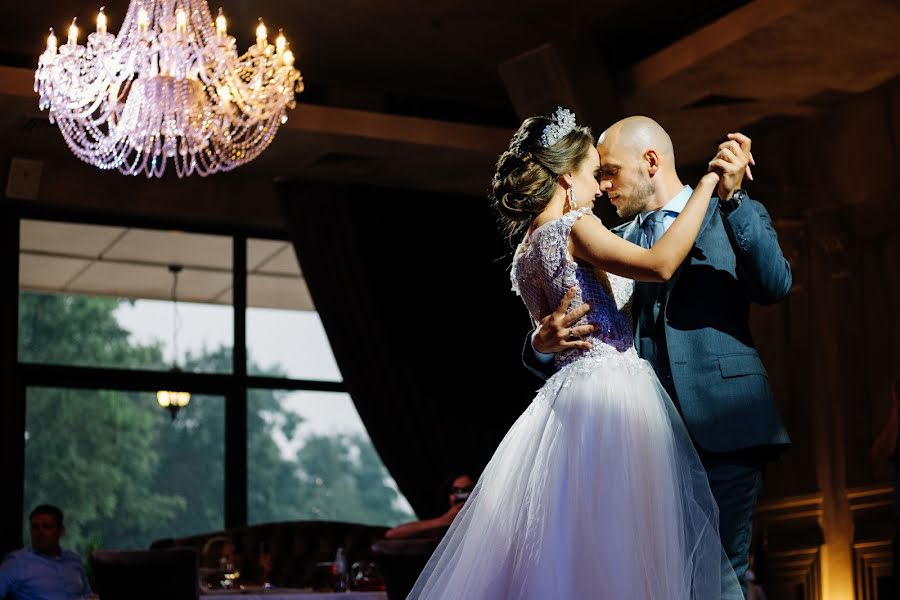 Fotógrafo de casamento Semen Evlantev (evlantev). Foto de 12 de agosto 2017