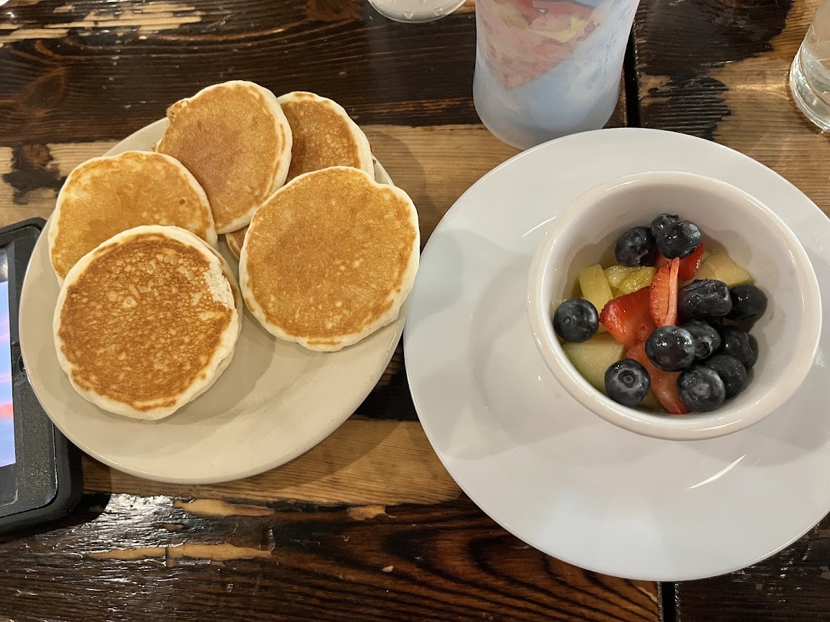 Silver Dollar Pancakes with Fruit Cup