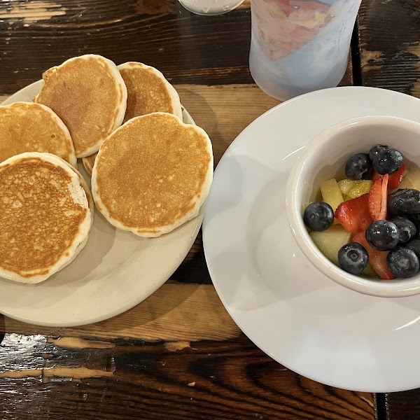 Silver Dollar Pancakes with Fruit Cup