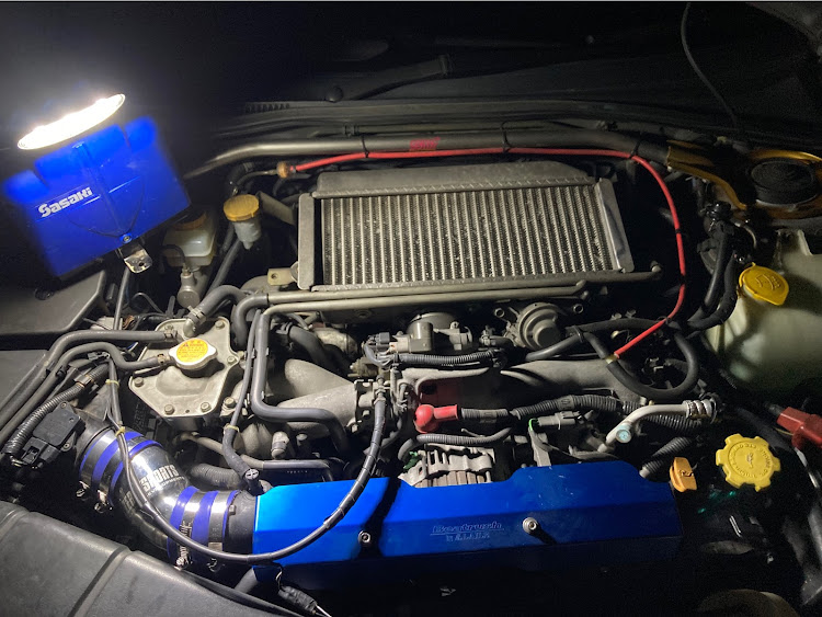 インプレッサ WRXのZEROSPORTS・エアインテークパイプ・エンジンルームに関するカスタム事例の投稿画像3枚目
