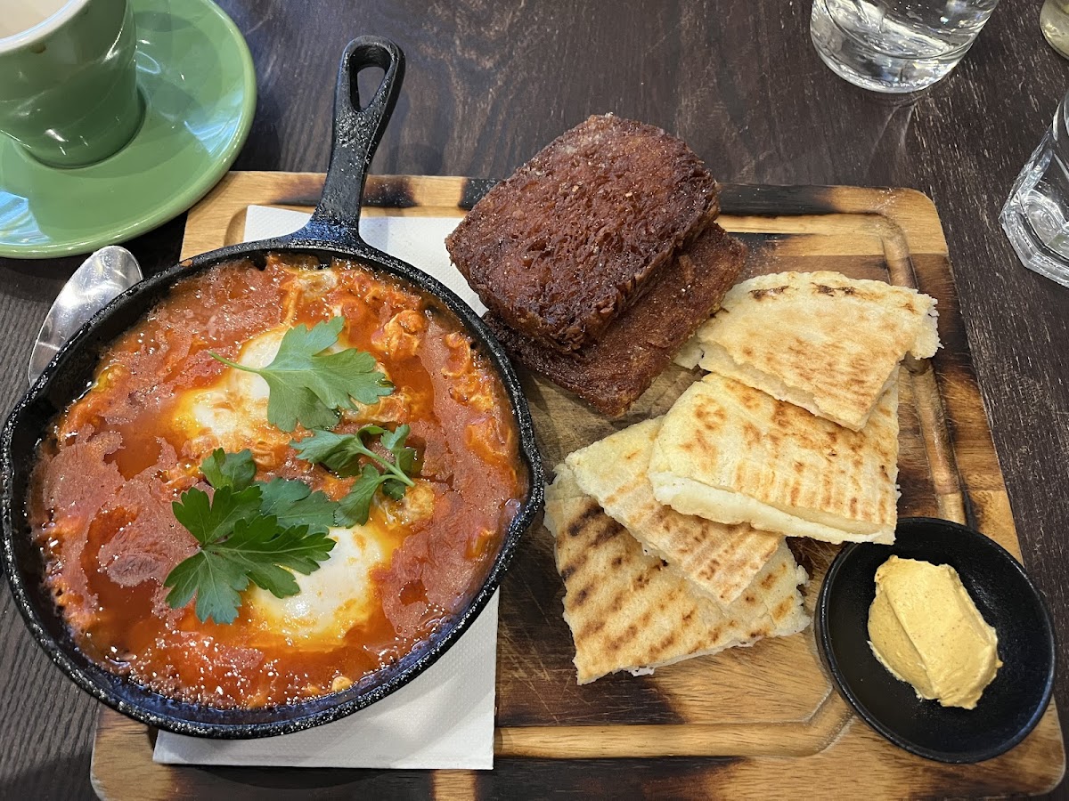 Shakshuka with an added potato roesti