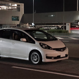 フィット GE8