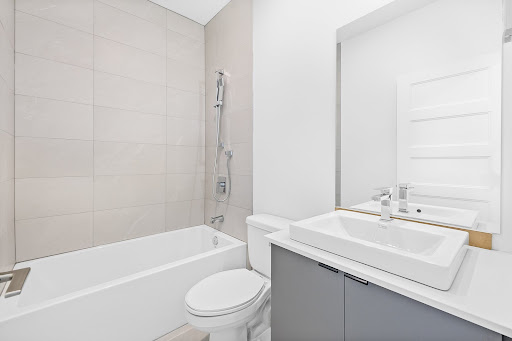 Apartment 4