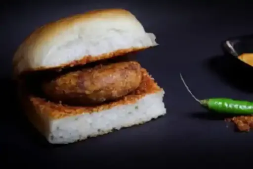 Classic Vada Pav