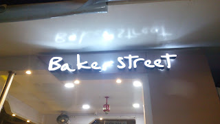Vish Pimpole at Baker Street, Vile Parle East,  photos