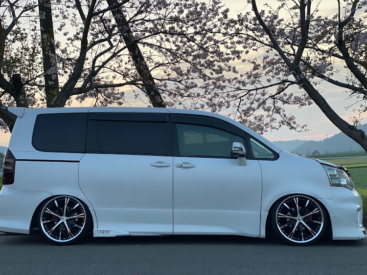 ノアの佐賀・あなたの車へのこだわりは？・PickUpCars2023・PickUpチャレンジに関するカスタム事例の投稿画像1枚目