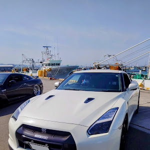 NISSAN GT-R R35