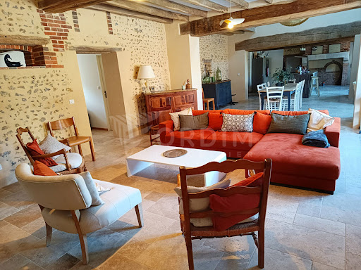 House 4