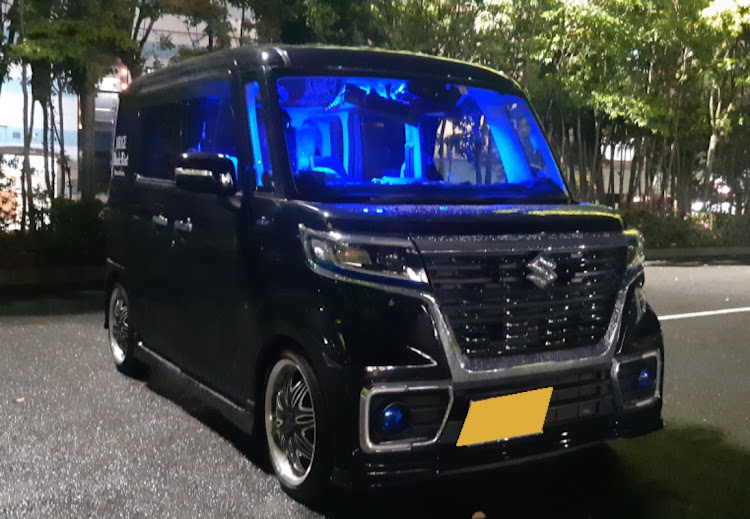 スペーシアカスタムのソフィア・松岡充カッコいい・MIRAGE・Yayoi・TOMOに関するカスタム事例の投稿画像3枚目