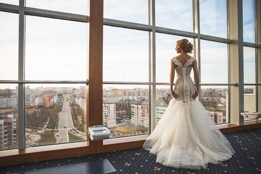 Fotógrafo de casamento Mariya Bulashova (fotografersha). Foto de 18 de agosto 2017