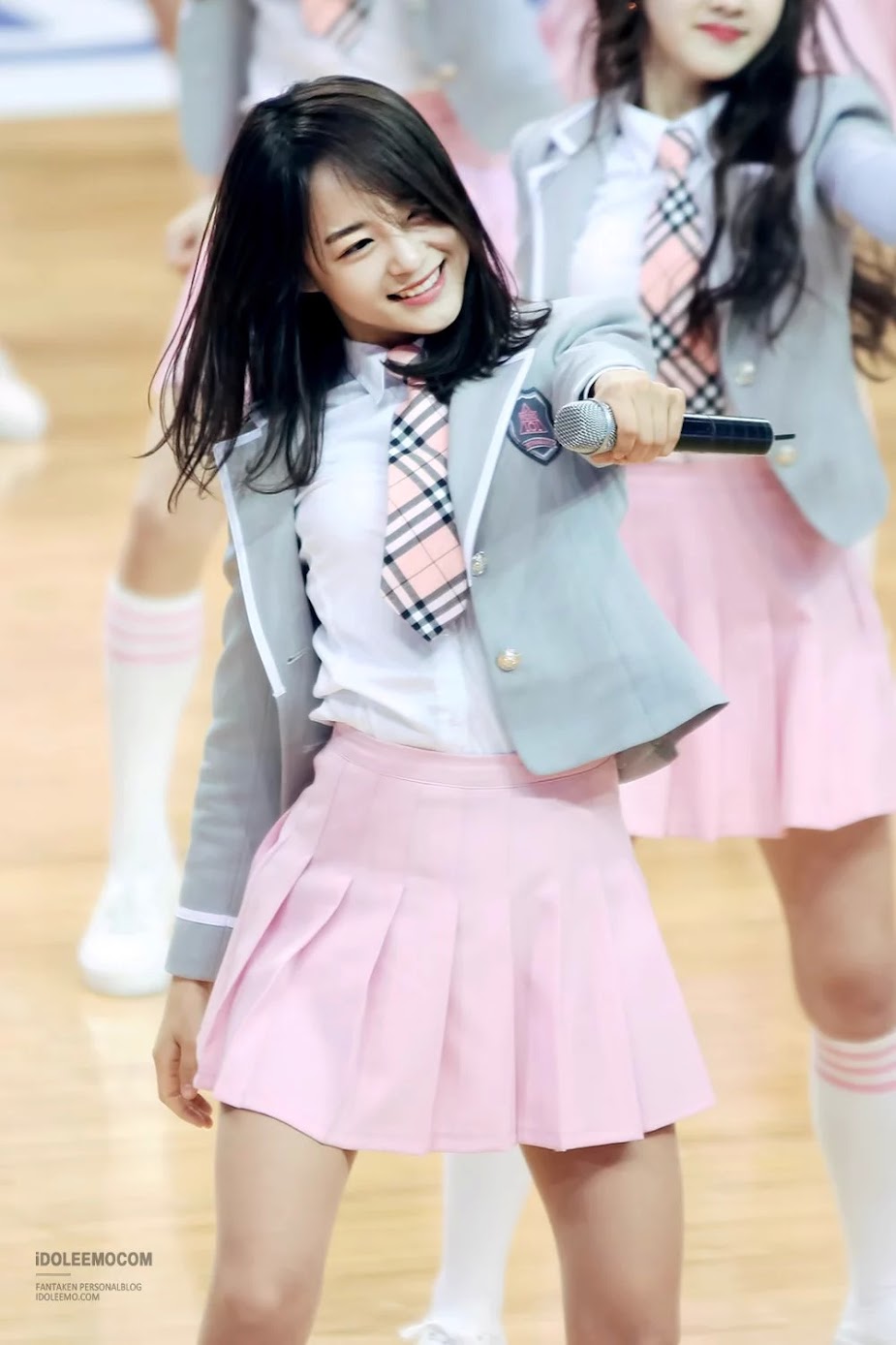 Image: Kim Sejeong on Produce 101